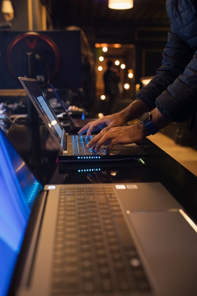 Smart IT Solutions team at work